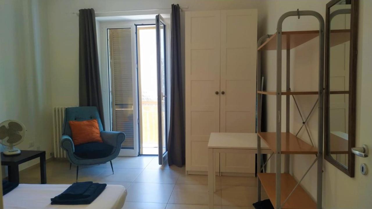 Confortevole Appartamento Vicino Al Centro Lecce Esterno foto